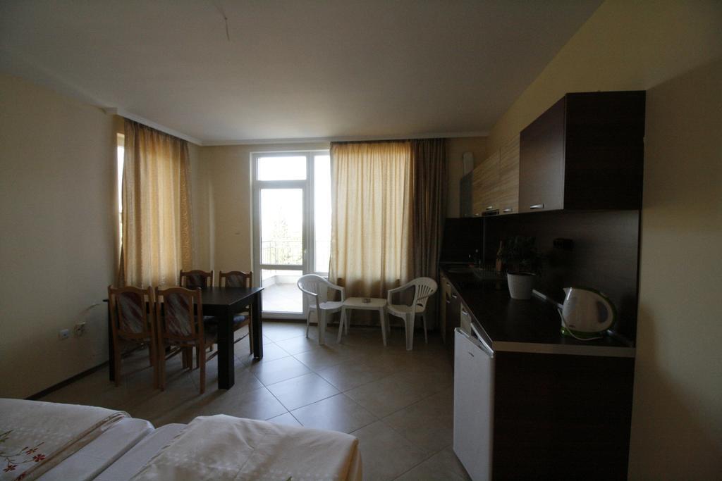 Hotel Marant Созополь Екстер'єр фото
